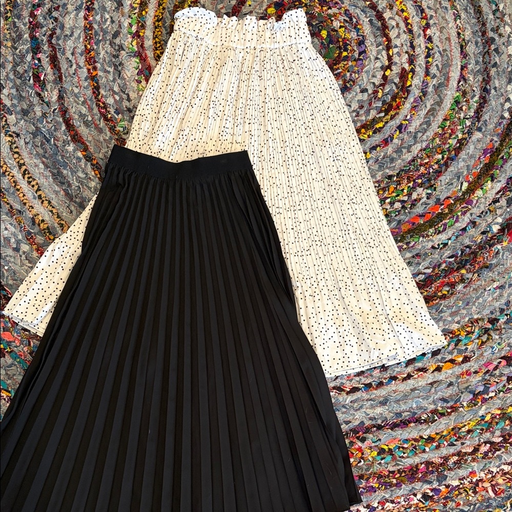 SHEIN Black and White A-Line Skirt Duo